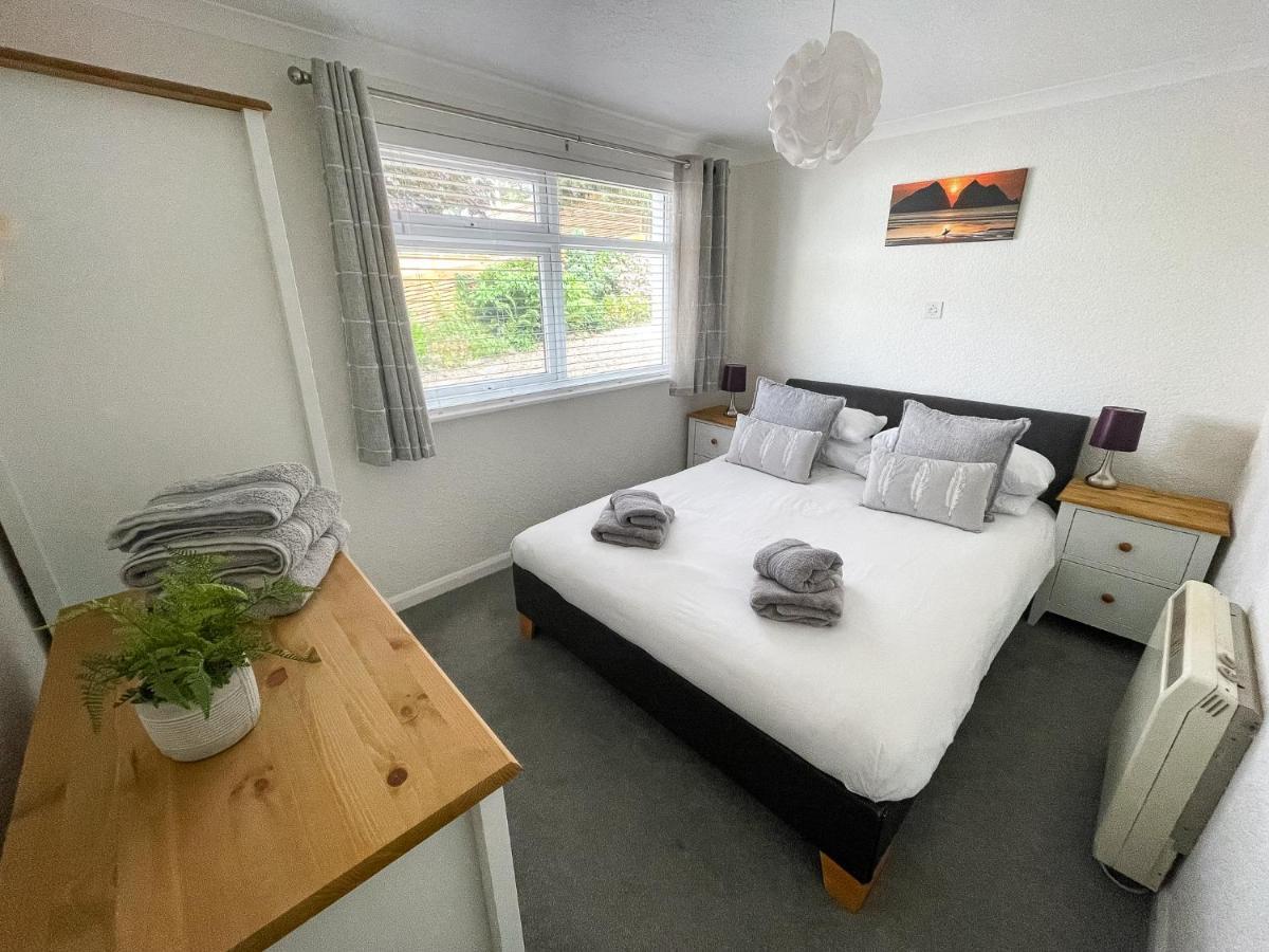 2 Chatsworth Riverscape Apartments - Peaceful Apartment In Great Location With Free Parking Overlooking The Gannel Just A Short Walk From Newquays Incredible Beaches And Local Amenities New Quay Екстериор снимка